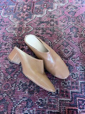 Everlane Day Heel Mule